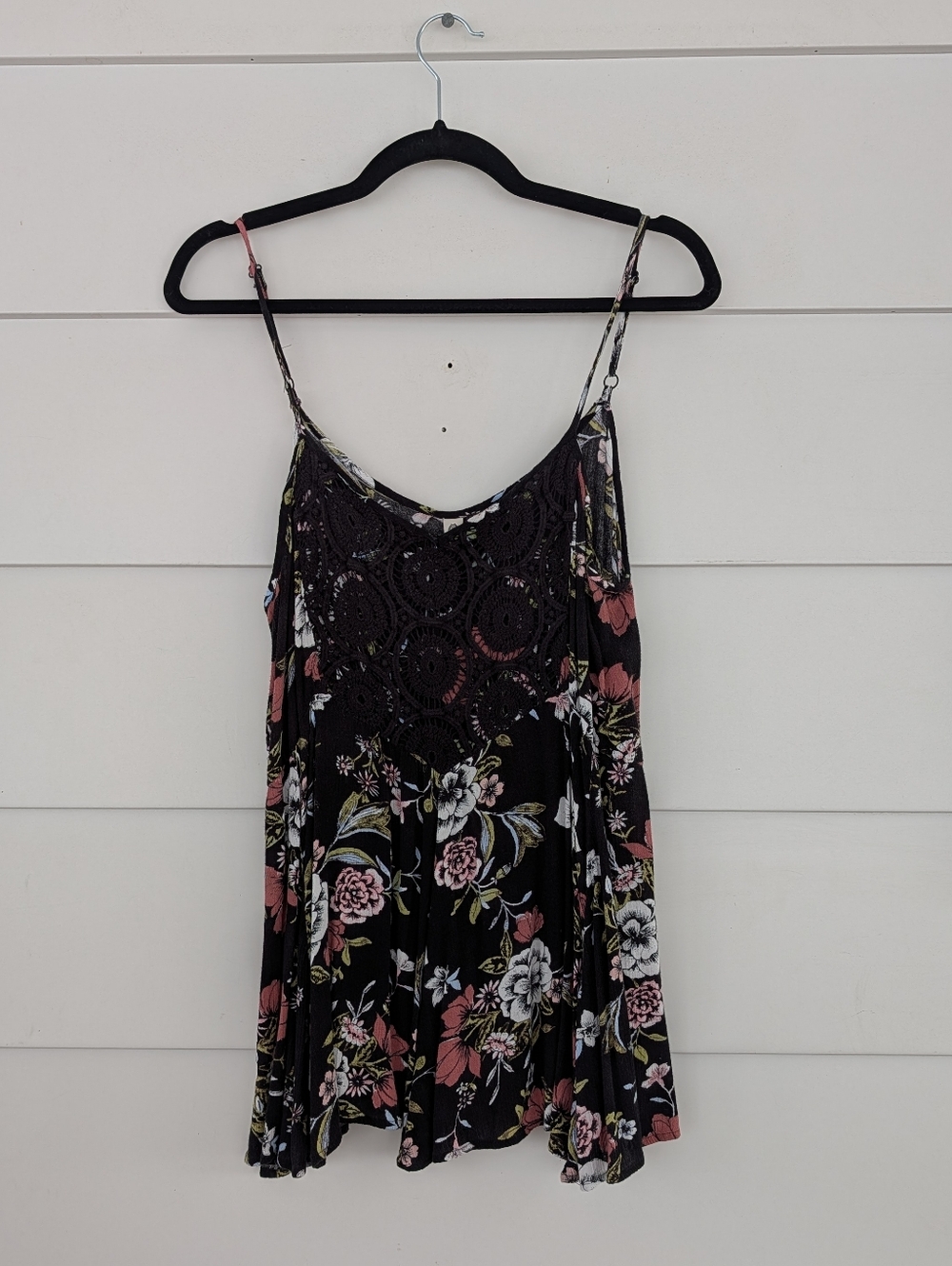 American Rag Black Floral Crochet-Front Cami with Pink & Cream Accents - Picture 1 of 7